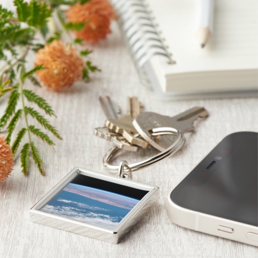 Uitzicht aan de zuidwestkust van Afrika. Sleutelhanger (Zijkant)