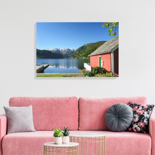Uitzicht en bothuis van Noorse fjord Canvas Afdruk (Insitu (Woonkamer))