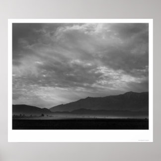 Uitzicht SW Over Manzanar, Dust Storm 1943 Poster
