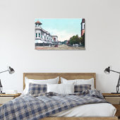 Uitzicht van BroadwayChico, CA Canvas Afdruk (Insitu (Slaapkamer))