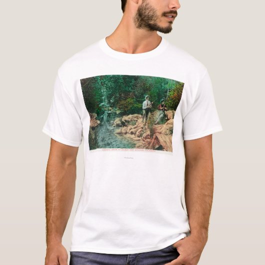 Uitzicht van Coyote Creek bij Gilroy Hot Springs T-shirt (Voorkant)