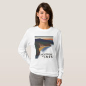 Uitzicht van de baai en het Poster van Cliffs T-shirt (Voorkant volledig)