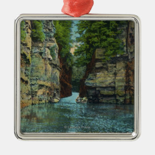 Uitzicht van de boot die door de vloed komt metalen ornament