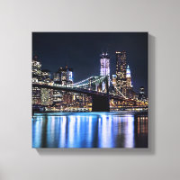 Uitzicht van de Brooklyn bridge-reflectie in New Y