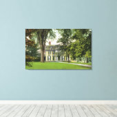 Uitzicht van de Elm Knoll, hier woonachtig Longmed Canvas Afdruk (Insitu (Houten vloer))