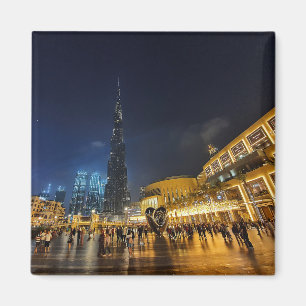 Uitzicht van de futuristische architectuur Burj Kh Magneet
