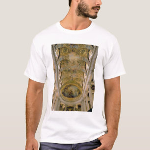 Uitzicht van de galerij van de Koning en afgewatte T-shirt