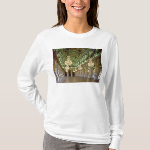 Uitzicht van de Grande Salle des Fetes na 1871 T-shirt