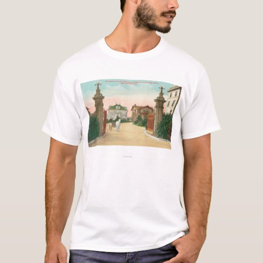 Uitzicht van de ingang van Presidio Terrace T-shirt (Voorkant)