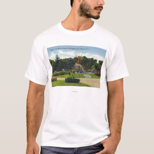 Uitzicht van de Kings Fountain in Washington Park, T-shirt