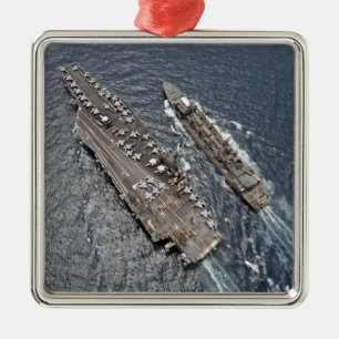 Uitzicht van de luchtvervoerder van vliegtuig USS Metalen Ornament
