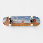 Uitzicht van de Mittens, Monument Valley Skateboard (Horizontaal)