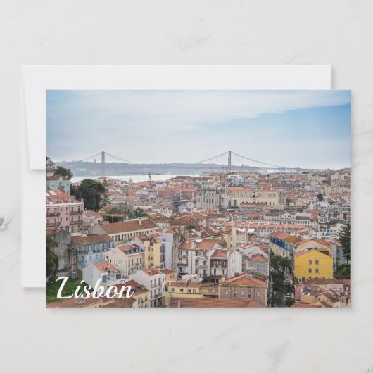 Uitzicht van de oude stad Lissabon en 25 april bru (Voorkant)