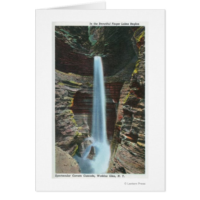 Uitzicht van de spectaculaire Cavern Cascade (Voorkant)