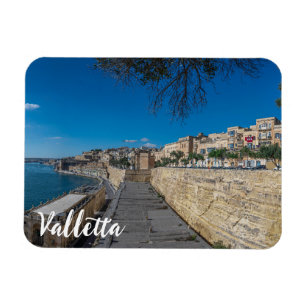 Uitzicht van de stadsmuur en de haven in Valletta Magneet
