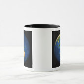 Uitzicht van de volledige Aarde met Indonesië, de  Mok (Midden)