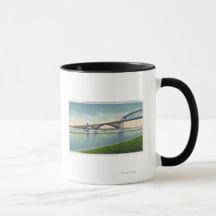 Uitzicht van de vredesbrug over de rivier de Niaga Mok