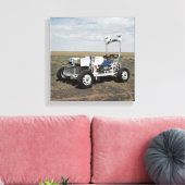 Uitzicht van een 1-G Lunar Rover Vehicle Canvas Afdruk (Insitu (Woonkamer))