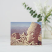 Uitzicht van een kolossaal hoofd en een adelaar briefkaart (Staand voorkant)