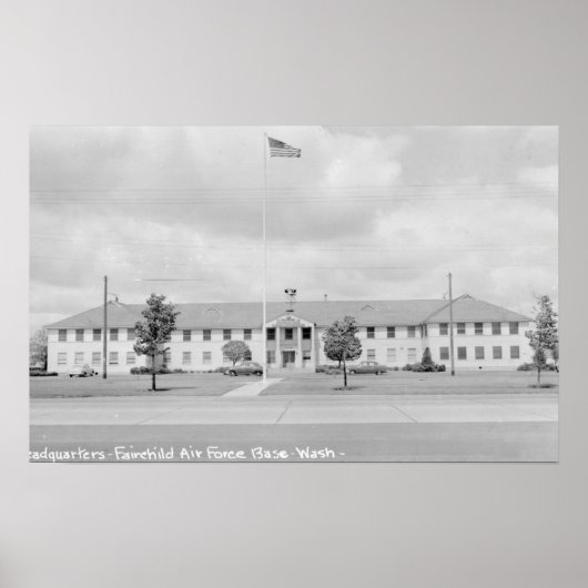 Uitzicht van het HQ-gebouw Poster (Voorkant)
