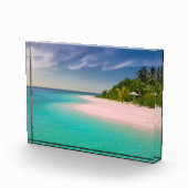 Uitzicht van het prachtige eiland met Turquoise Wa Fotoblokken (Rechts)