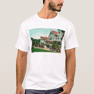 Uitzicht van ingang van buitenkant Hotel del Monte T-shirt