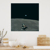Uitzicht van Lunar lander w Moon & Earth Poster (Keuken)