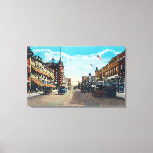 Uitzicht van Main Street met model-T Ford Cars Canvas Afdruk