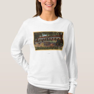 Uitzicht van missie, Memory Garden, Serra Statue T-shirt