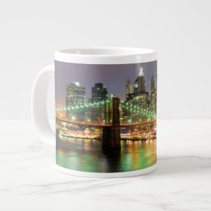 Uitzicht van Neder-Manhattan en de Brooklyn Bridge Extra Grote Beker