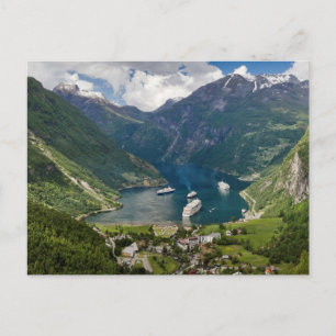Uitzicht van Noorwegen aan Geiranger van Flydalsju Briefkaart