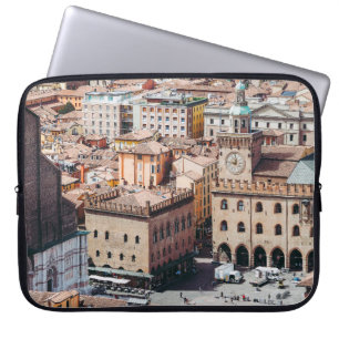 Uitzicht van Piazza Maggiore Square en San Petr Laptop Sleeve