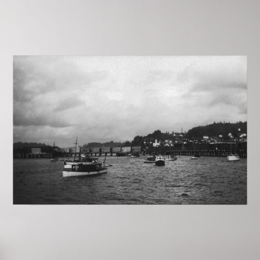 Uitzicht van schepen op het 15e jaarlijkse Regatta Poster (Voorkant)