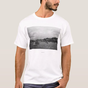Uitzicht van schepen op het 15e jaarlijkse Regatta T-shirt
