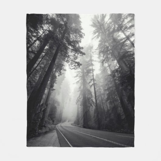 Uitzicht van Sequoia-bomen in de bosbouw Fleece Deken (Voorkant)