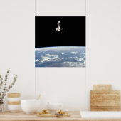 Uitzicht van Space Shuttle Challenger boven de aar Poster (Keuken)