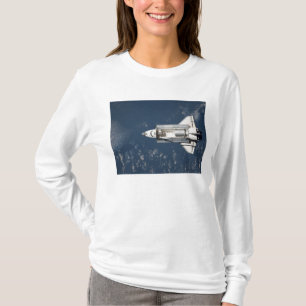Uitzicht van Space Shuttle Discovery 3 T-shirt
