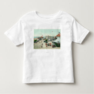 Uitzicht van Tent City en Amusement Plaza Kinder Shirts