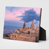 Uitzicht van zonnepanelen boven Valletta Fotoplaat (Zijkant)