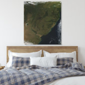 Uitzicht van Zuid-Amerika per satelliet Canvas Afdruk (Insitu (Slaapkamer))