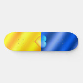 Ukraine Flag Skateboard avec coeur - Liberté (Horz)