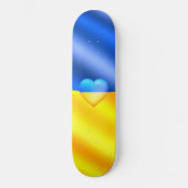 Ukraine Flag Skateboard avec coeur - Liberté (Recto)