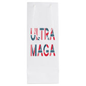 Ultra MAGA Trump Patriotic Republican Conservative Wijn Cadeautas (Achterkant)
