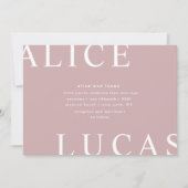 Ultra Moderne Layout Monogram Blush Roze Huwelijk Kaart (Voorkant)