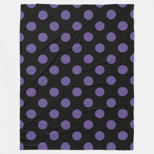 Ultra violet polka-punts op zwart fleece deken