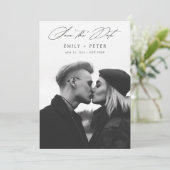 Ultramoderne minimalistische scriptfoto bruiloft save the date (Staand voorkant)