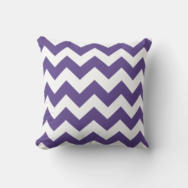 Ultraviolet en witte Chevron Stripes Pillow Kussen (Voorkant)