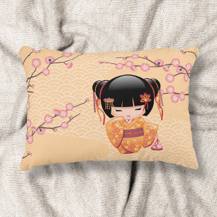 Ume Kokeshi Pop - Japanse Perzik Geisha Meisje Decoratief Kussen