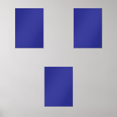 Un arrière - plan bleu avec un squat blanc bien en (Recto)