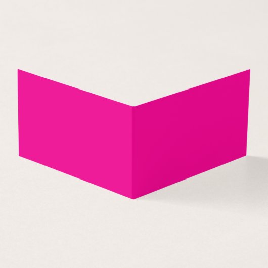 un arrière - plan rose avec une bordure noire (Outside)